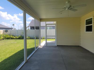 New construction Single-Family house 1628 Punta Rassa Ln, The Villages, FL 32163 - photo 20 20