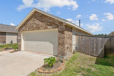 New construction Single-Family house 941 Gentle Moss Drive, Magnolia, TX 77354 Windhaven 1.5- photo 4 4