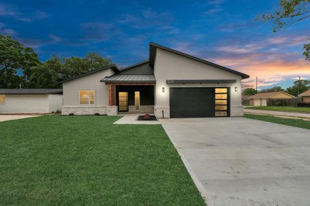 New construction Single-Family house 513 Inwood Drive, Baytown, TX 77521 - photo 1 1
