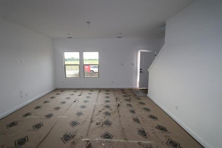 New construction Single-Family house 537 Ridgewood Drive, Van Alstyne, TX 75495 Honeysuckle II- photo 5 5