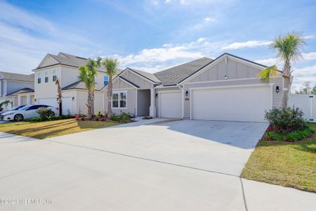New construction Single-Family house 3067 Cold Leaf Way, Green Cove Springs, FL 32043 - photo 1 1
