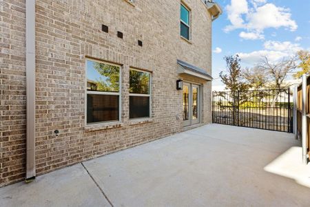 New construction Townhouse house 2204 Southwick Drive, Lewisville, TX 75067 - photo 31 31