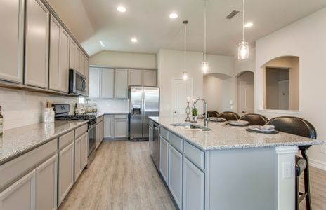 New construction Single-Family house 104 Eliana Shores Drive, Katy, TX 77493 - photo 18 18
