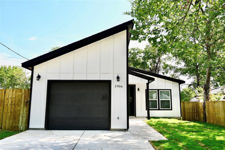 New construction Single-Family house 3906 Coolidge Street, Dallas, TX 75215 - photo 0