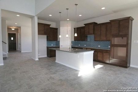 New construction Single-Family house 1512 Spechts Ranch, New Braunfels, TX 78132 - photo 7 7