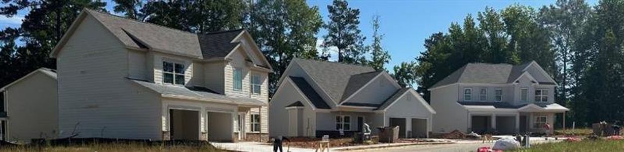 New construction Single-Family house 158 Cherokee Rose Drive, Jackson, GA 30233 - photo 1 1