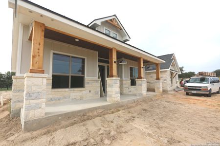 New construction Single-Family house 113 Hondo Ridge, La Vernia, TX 78121 - photo 6 6