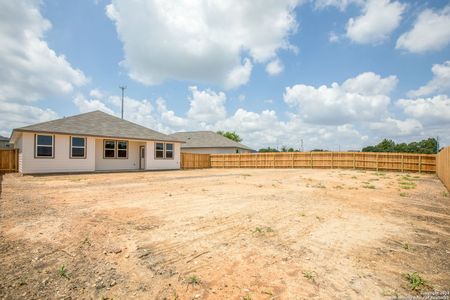 New construction Single-Family house 204 Drew Circle, Seguin, TX 78155 The Asheville H- photo 68 68