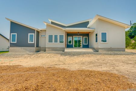 New construction Single-Family house 439 Compass Rose, Canyon Lake, TX 78133 - photo 0 0