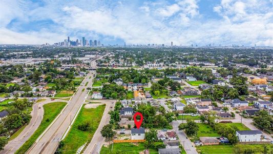 New construction Single-Family house 1217 Cabell, Houston, TX 77022 - photo 24 24