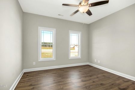 New construction Single-Family house 38 Valleydale Drive, Benson, NC 27504 - photo 16 16