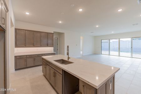 New construction Single-Family house 21393 W Meadowbrook Avenue, Buckeye, AZ 85396 - photo 15 15