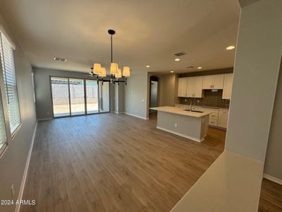 New construction Single-Family house 3375 W Verde River Road, San Tan Valley, AZ 85144 - photo 5 5