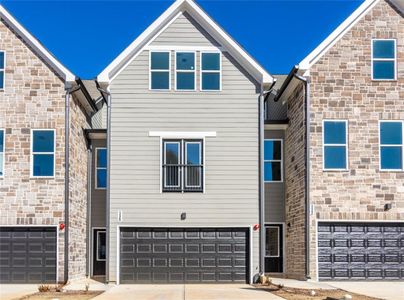 New construction Townhouse house 136 Prominence Alley Sw, Unit Lot #4, Marietta, GA 30008 - photo 0 0