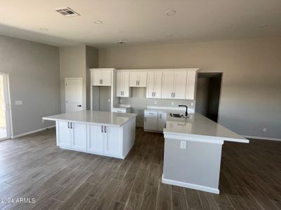 New construction Single-Family house 1713 E Madison Street, Phoenix, AZ 85034 - photo 4 4