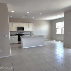 New construction Single-Family house 10324 W Chipman Road, Tolleson, AZ 85353 - photo 18 18