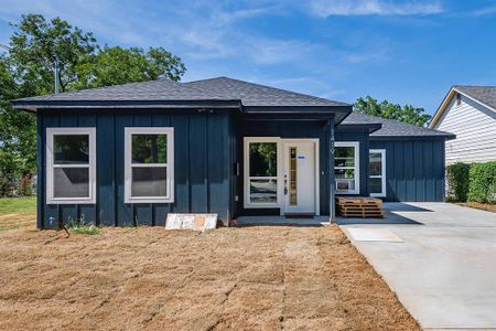 New construction Townhouse house 1419 S Fitzhugh Avenue, Dallas, TX 75223 - photo 0