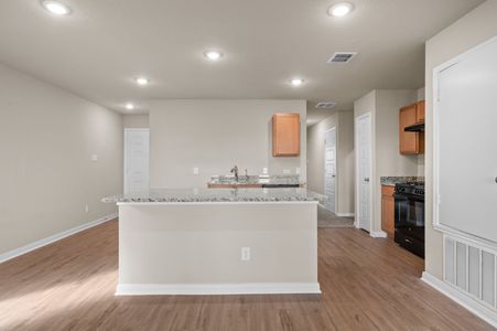 New construction Single-Family house 827 Laurel Run, San Antonio, TX 78219 - photo 6 6