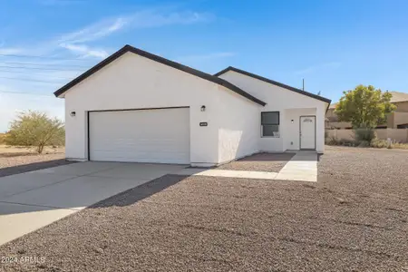 New construction Single-Family house 16030 S Hilo Circle, Arizona City, AZ 85123 - photo 0