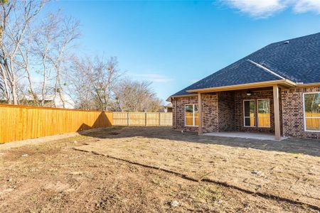New construction Single-Family house 533 Limestone Circle, Mabank, TX 75147 - photo 31 31