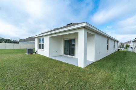 New construction Single-Family house 17070 Oval Rum Drive, Wimauma, FL 33598 - photo 26 26