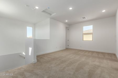 New construction Single-Family house 12020 W Parkway Lane, Avondale, AZ 85323 - photo 6 6