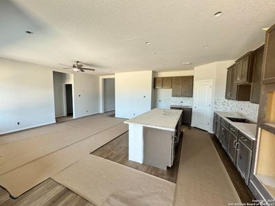 New construction Single-Family house 7911 Viper Cove, San Antonio, TX 78253 Kennedy Homeplan- photo 11 11