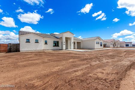 New construction Single-Family house 31009 N Lola Lane, Queen Creek, AZ 85144 - photo 2 2