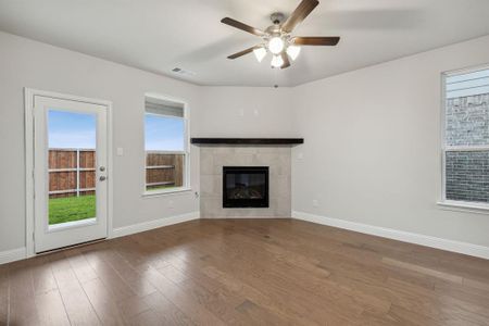 New construction Single-Family house 2819 Woodland Court, Wylie, TX 75098 Carter- photo 4 4