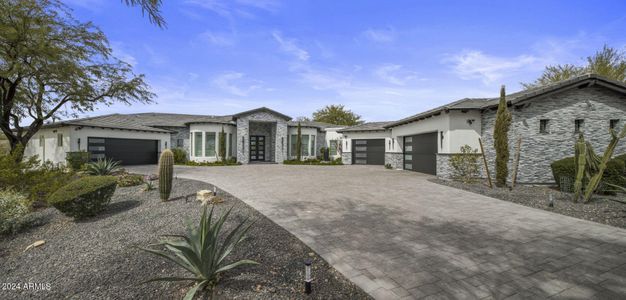 New construction Single-Family house 12312 E Shangri La Road, Scottsdale, AZ 85259 - photo 60 60