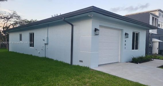 New construction Single-Family house 801 Sw 13Th Ct, Pompano Beach, FL 33060 - photo