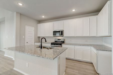 New construction Single-Family house 12570 Carrick Drive, San Antonio, TX 78254 Woodlake (2540-CV-35)- photo 8 8