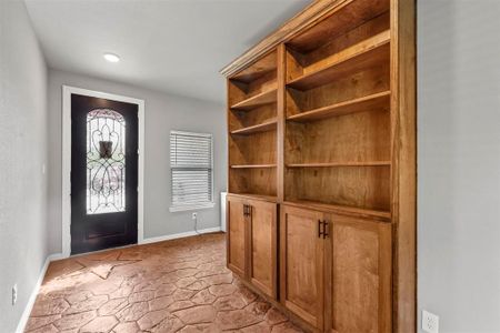 View of Entry with High Quality Cabinetry