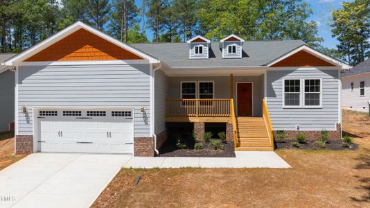 New construction Single-Family house 160 Shawnee Drive, Louisburg, NC 27549 - photo 0 0