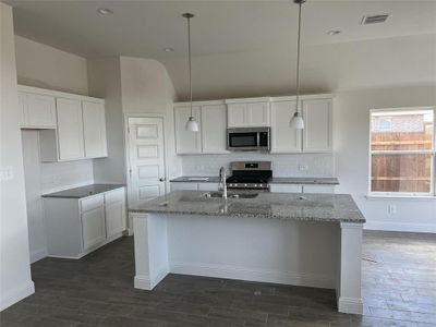 New construction Single-Family house 4428 Ridgehurst Lane, Fort Worth, TX 76036 Drake - photo 3 3