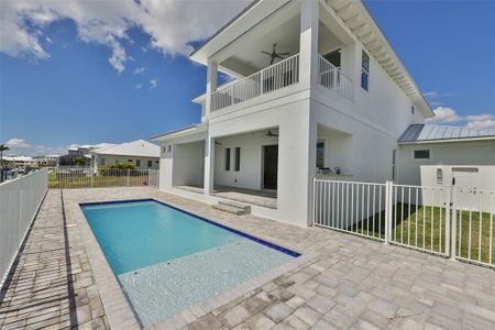 New construction Single-Family house 5706 Tybee Island Drive, Apollo Beach, FL 33572 - photo 45 45