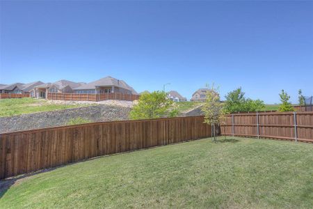 New construction Single-Family house 5732 Castle Peak Bend, Fort Worth, TX 76126 - photo 33 33