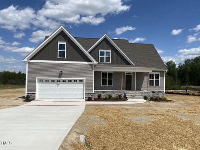 New construction Single-Family house 50 Diamond Creek Drive, Zebulon, NC 27597 - photo 0 0