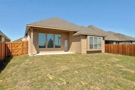 New construction Single-Family house 5016 De Berry Lane, Royse City, TX 75189 - photo 19 19