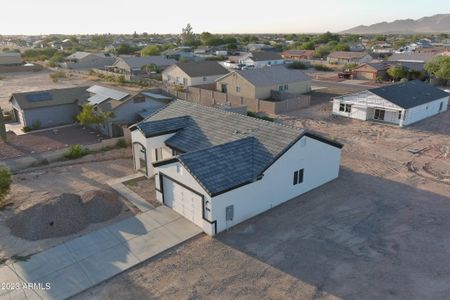 New construction Single-Family house 10919 W Carmelita Circle, Arizona City, AZ 85123 - photo 32