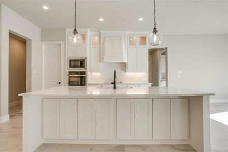 New construction Single-Family house 2014 Sky Ranch, Weatherford, TX 76086 Plan Unknown- photo 13 13