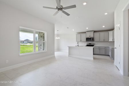 New construction Single-Family house 3141 Laurel Springs Drive, Green Cove Springs, FL 32043 1512- photo 6 6