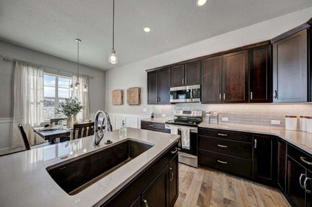 New construction Townhouse house 255 High Point Drive, Longmont, CO 80504 - photo 17 17