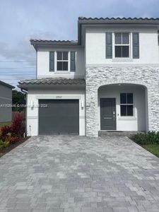 New construction Townhouse house 11931 Nw 47Th Mnr, Coral Springs, FL 33076 - photo 0