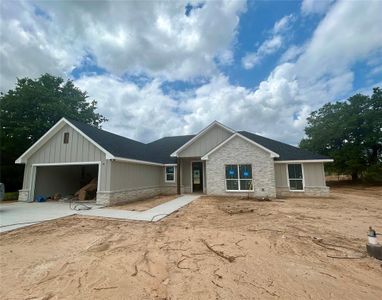 New construction Single-Family house 150 Greystone, Weatherford, TX 76087 - photo 0 0