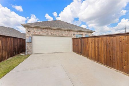 New construction Single-Family house 2730 Geranium Lane, Garland, TX 75042 Artistry Series - Orwell- photo 39 39