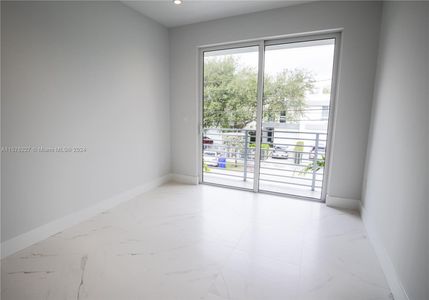 New construction Townhouse house 3374 Day Ave, Miami, FL 33133 - photo 13 13