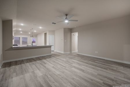 New construction Single-Family house 187 Buttercup Alley, San Antonio, TX 78253 Gunther- photo 22 22