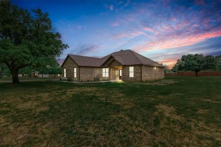 New construction Single-Family house 150 Bobby Sam Court, Collinsville, TX 76233 - photo 11 11