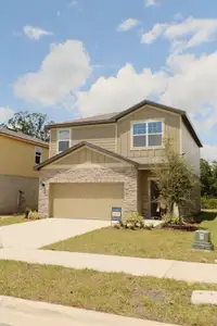 New construction Single-Family house 2133 Hemingway Circle, Groveland, FL 34736 - photo 0